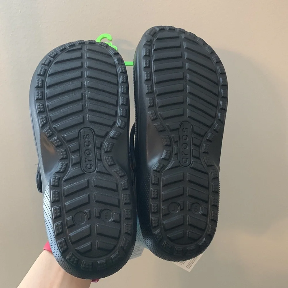 Black Fur-Lined Crocs